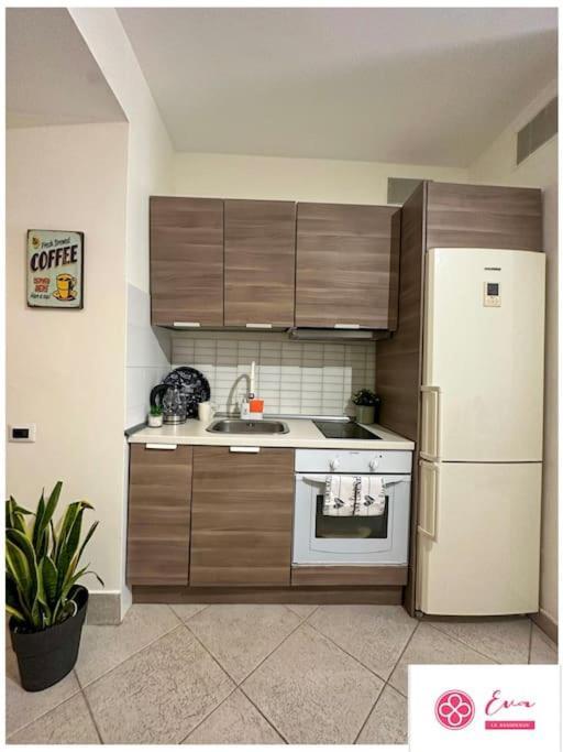 Apartament Eva Le Residenze Marco Simone Zewnętrze zdjęcie